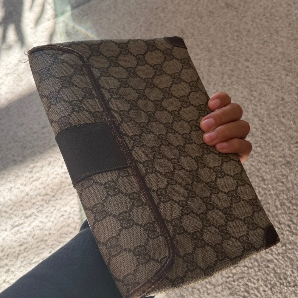 Gucci Beige and Brown Monogram Pouch - Picture 2 of 5